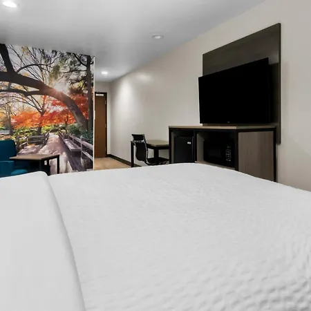 Hotel Clarion Pointe à Fort Worth Extérieur photo