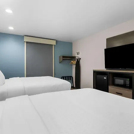 Hotel Clarion Pointe à Fort Worth Extérieur photo