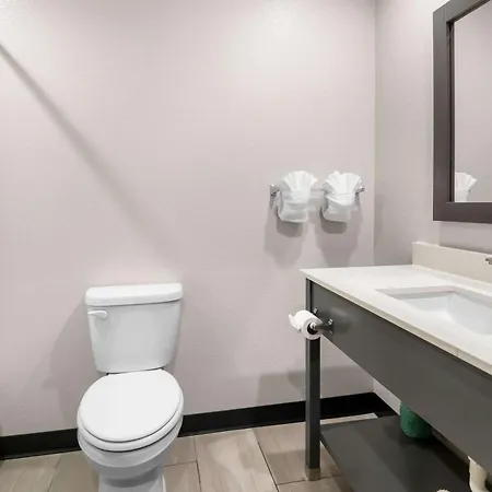 Hotel Clarion Pointe à Fort Worth Extérieur photo